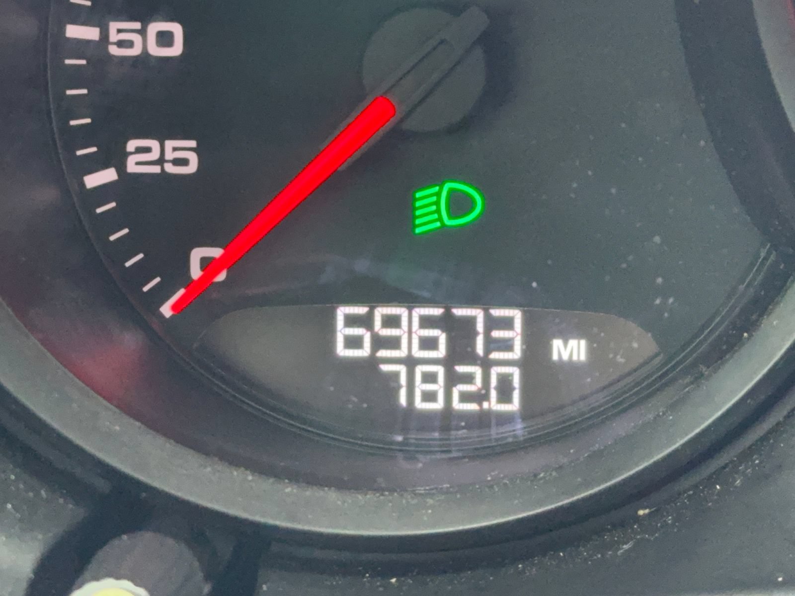 Used 2018 Porsche Macan AWD/4WD image 23