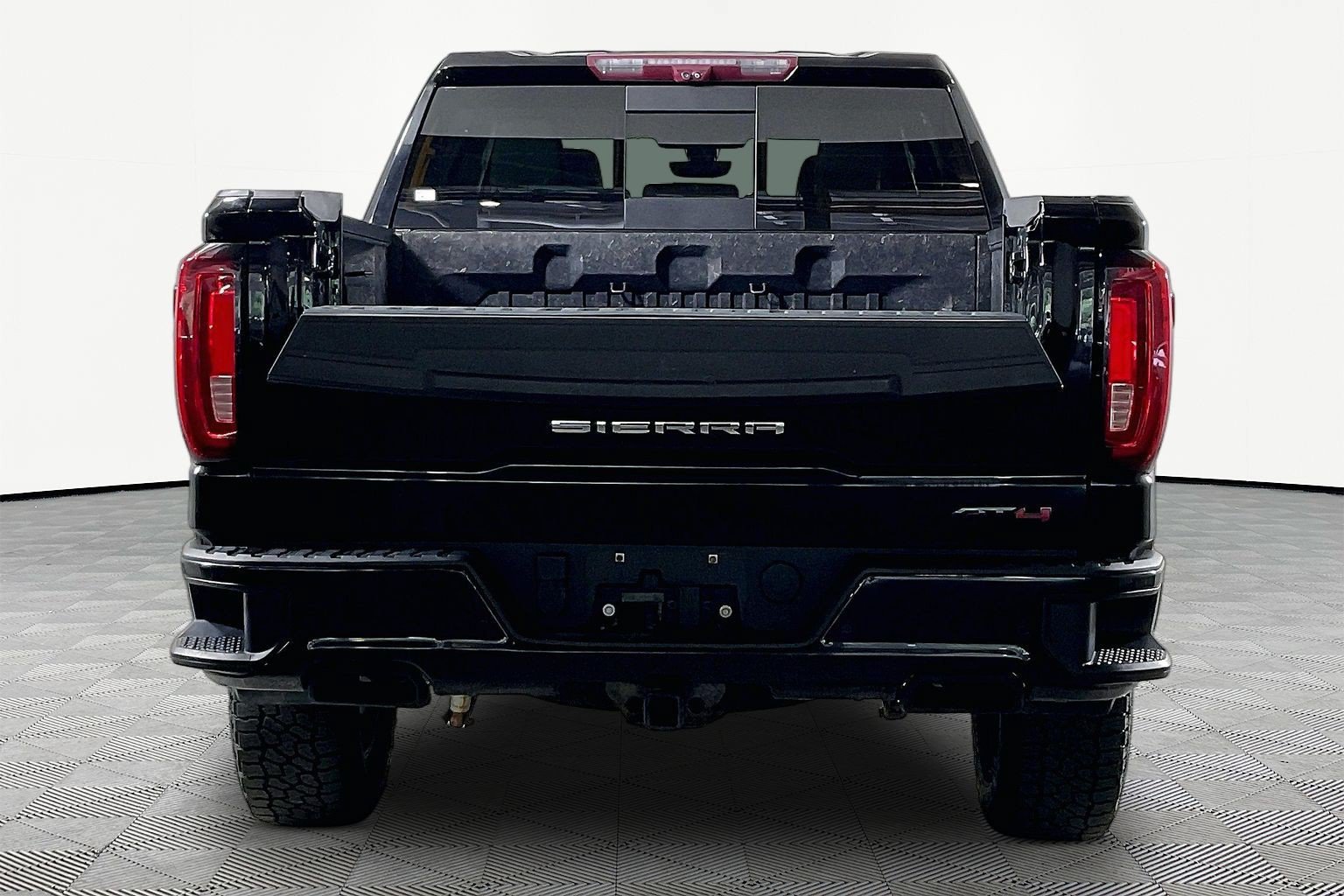 Used 2021 GMC Sierra 1500 AT4 w/ AT4 Premium Package AWD/4WD image 6