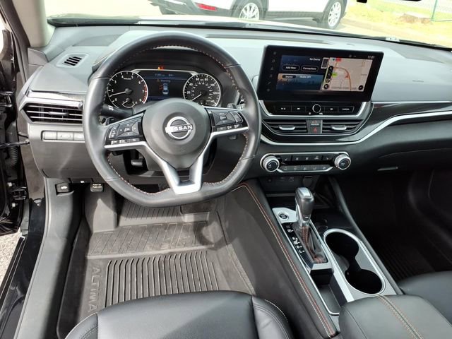 Certified 2024 Nissan Altima 2.5 SR w/ SR Premium Package image 7