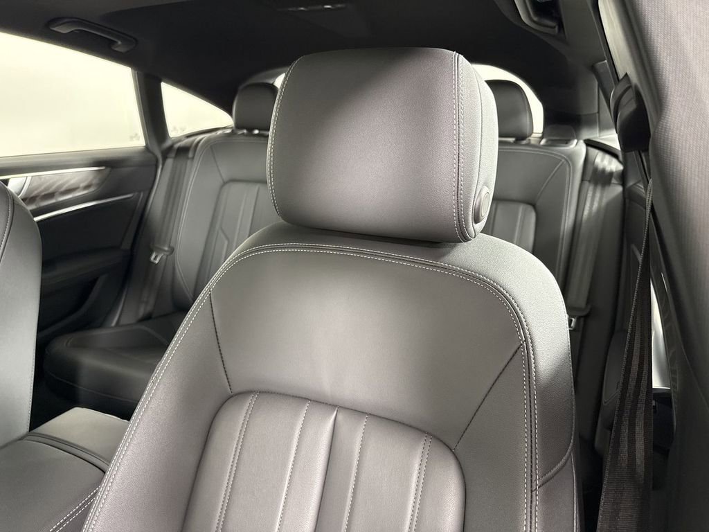 Used 2021 Audi A7 e Premium Plus w/ Interior Protection Package image 40