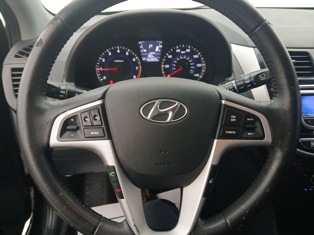 Used 2012 Hyundai Accent SE FWD image 9