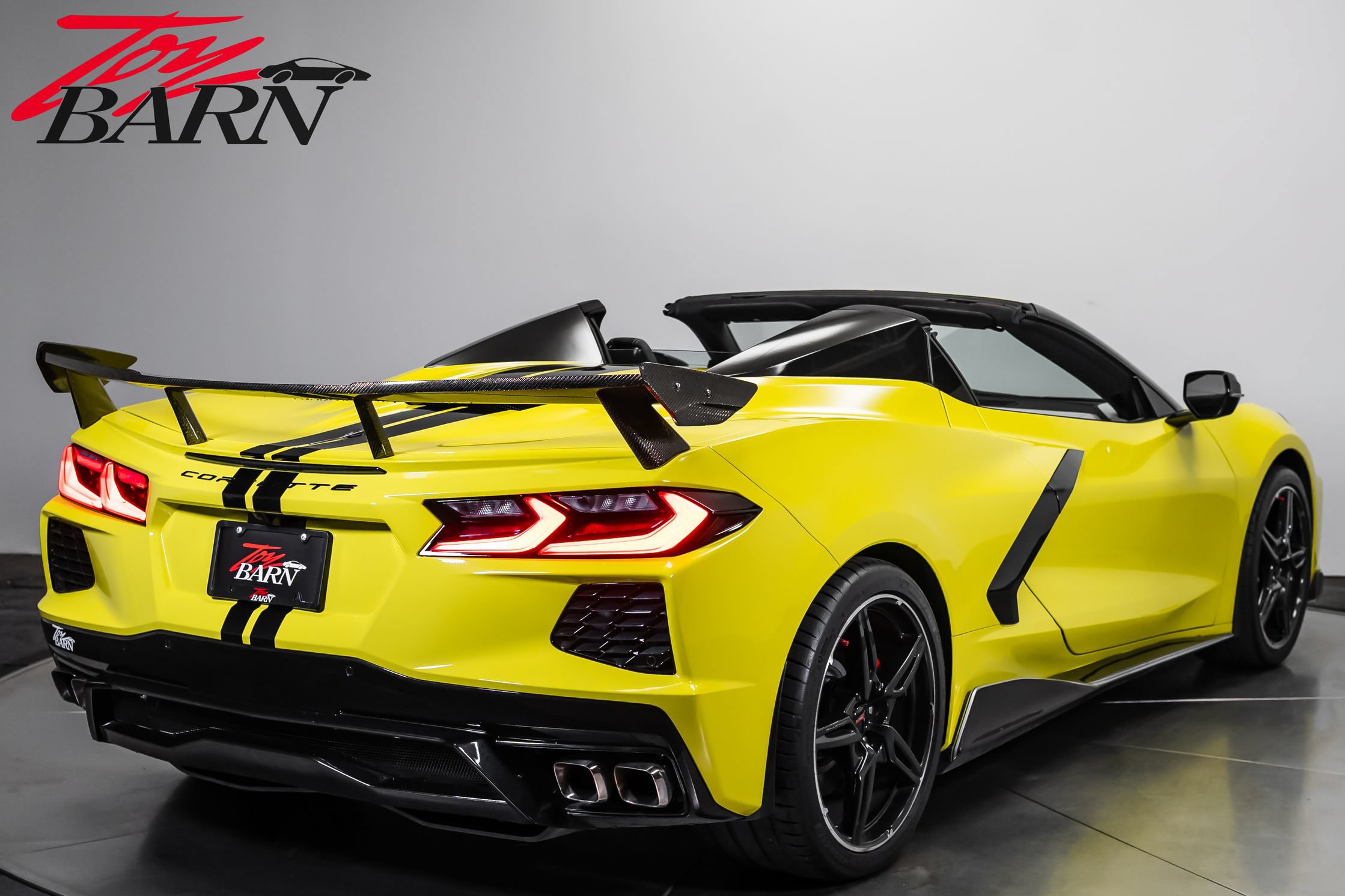 Used 2021 Chevrolet Corvette Stingray Premium Conv w/ Z51 Performance Package RWD image 5