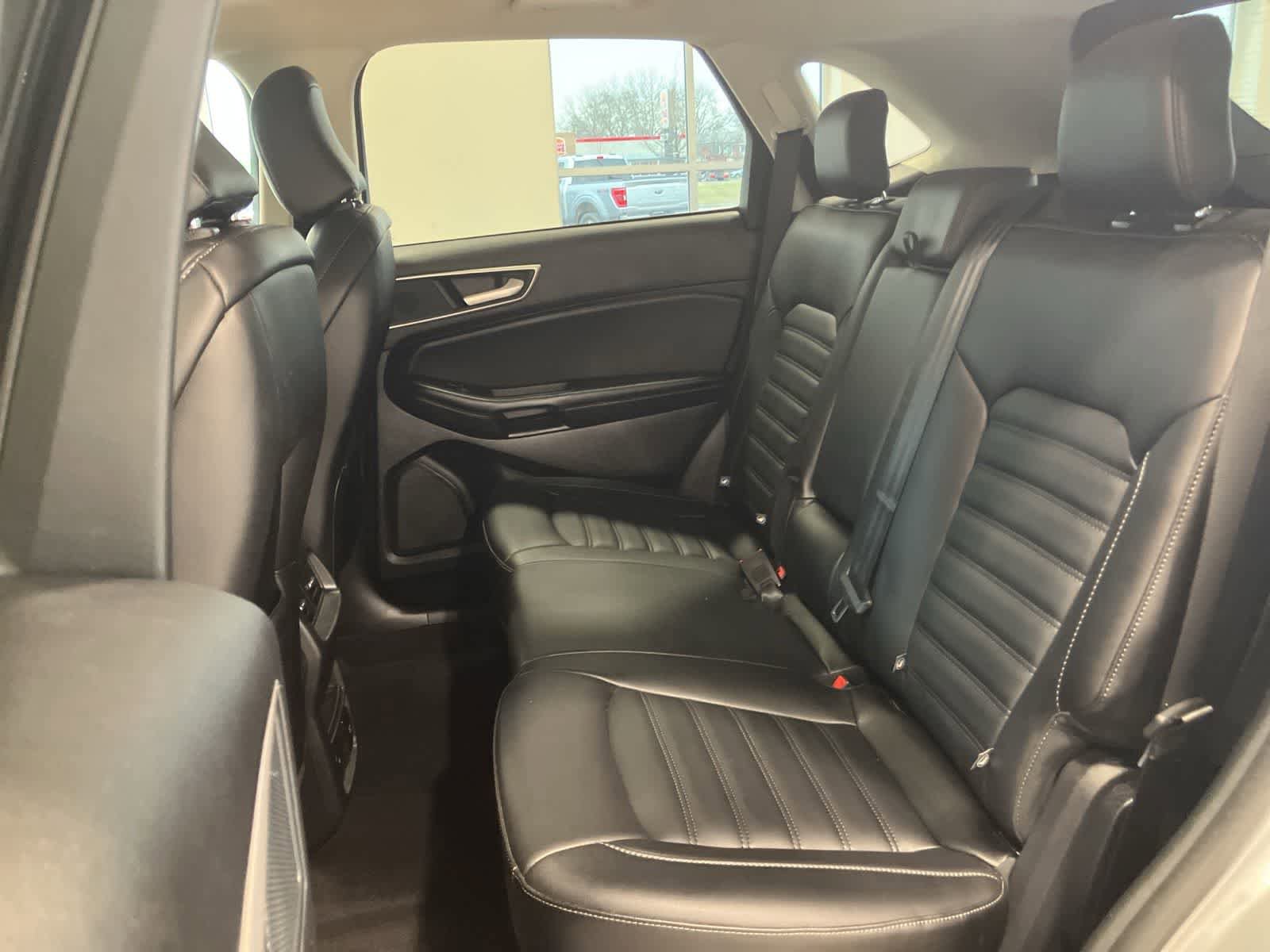 Used 2024 Ford Edge SEL w/ Convenience Package image 25