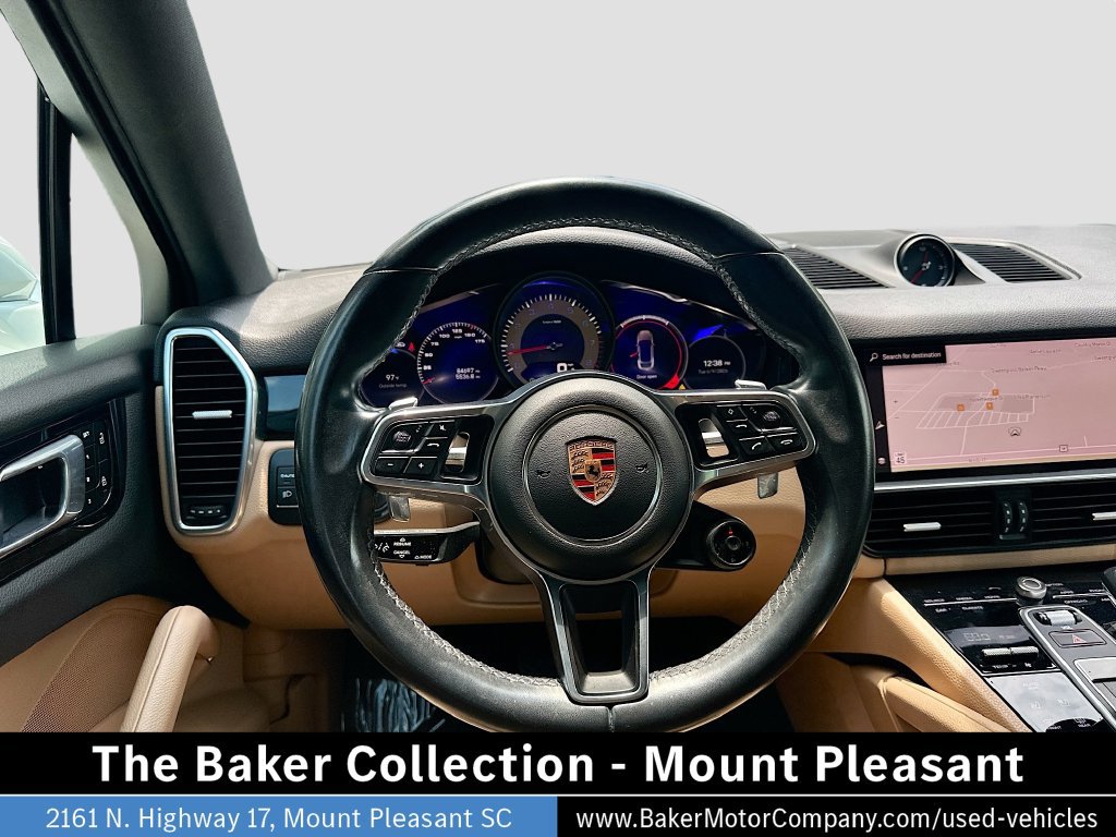 Used 2023 Porsche Cayenne Platinum Edition AWD/4WD image 24