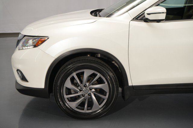 Used 2016 Nissan Rogue SL w/ SL Premium Package image 3