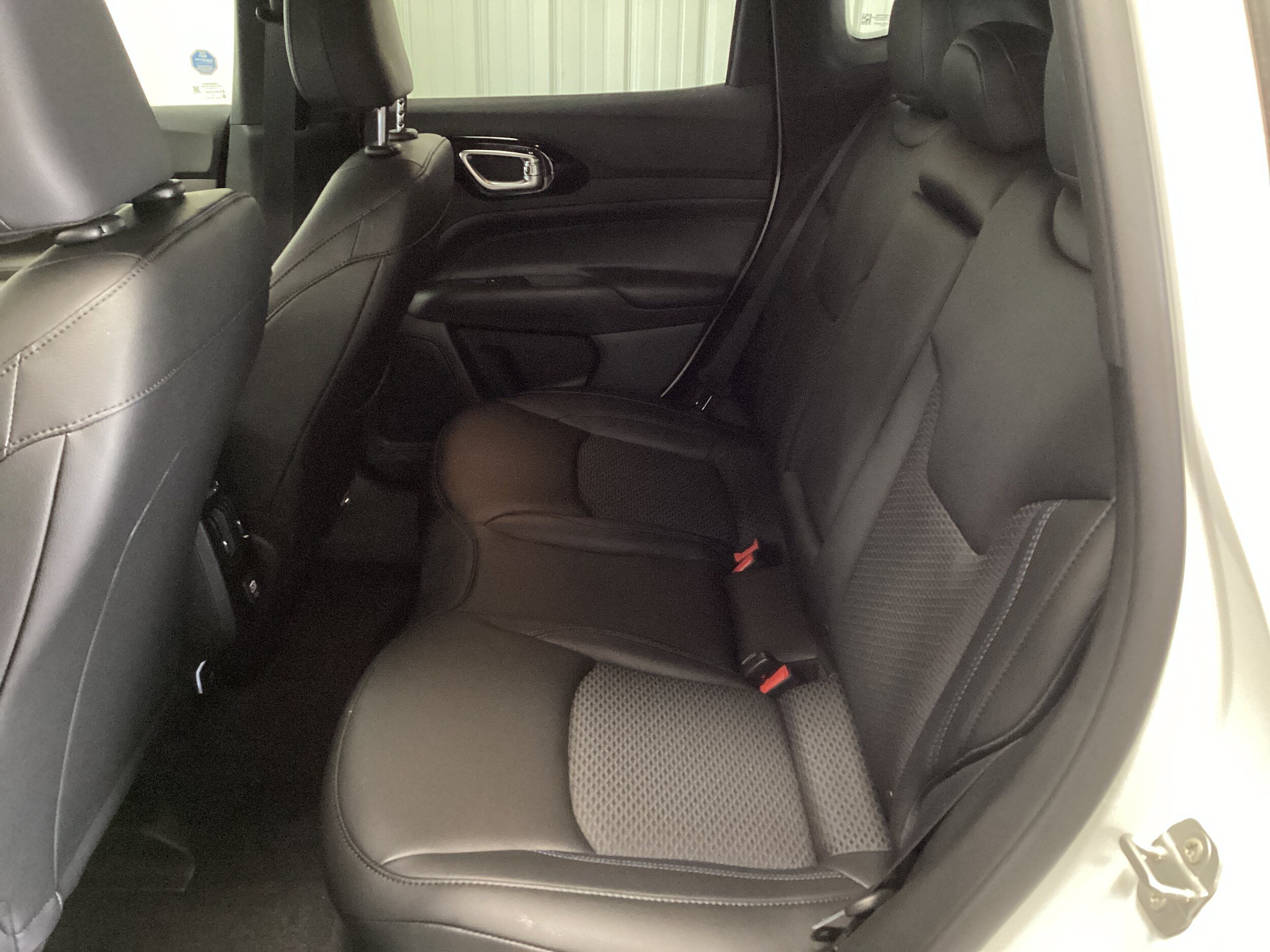 New 2026 Jeep Compass Latitude AWD/4WD image 28