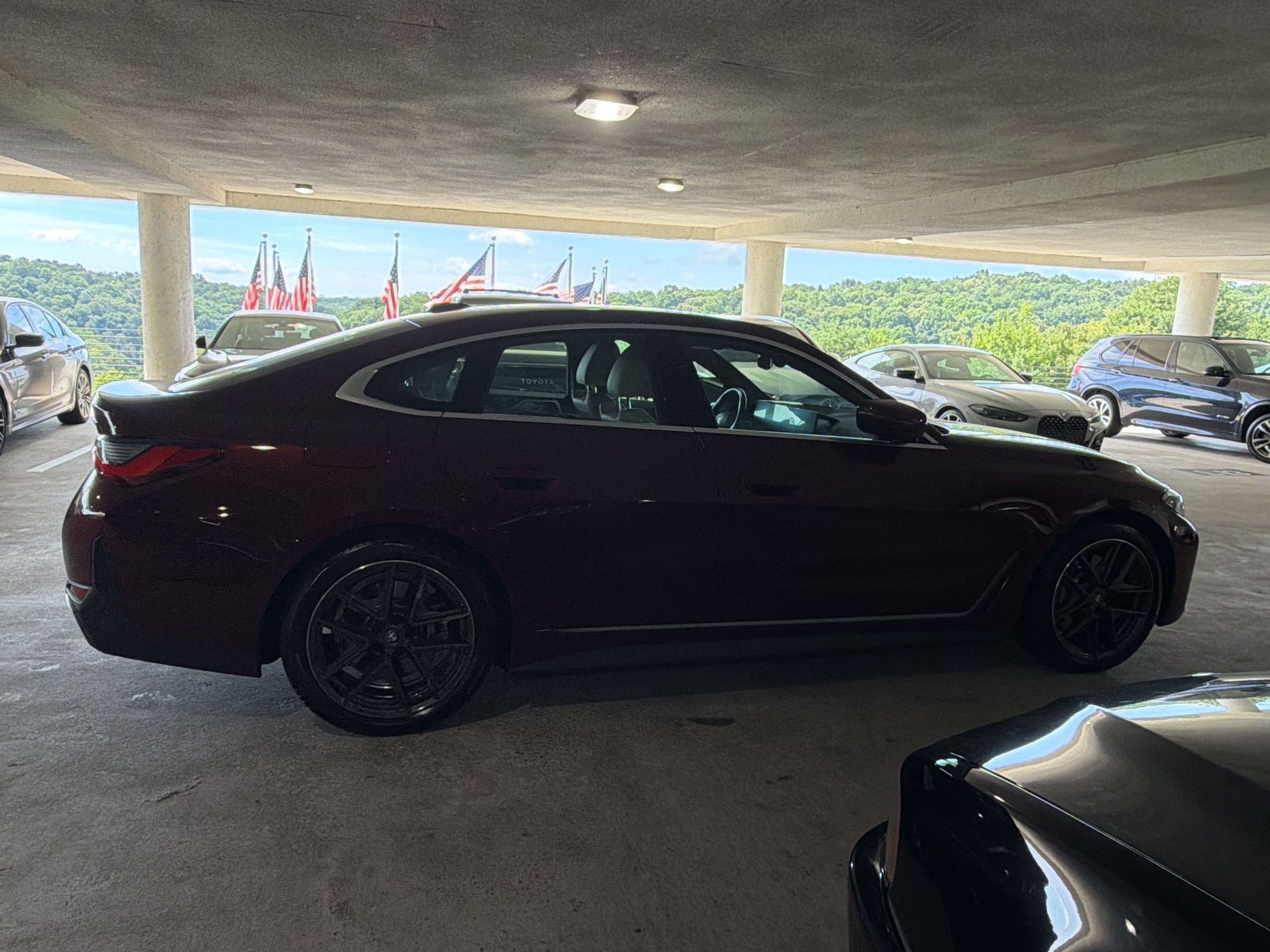 Used 2023 BMW i4 eDrive40 RWD image 6