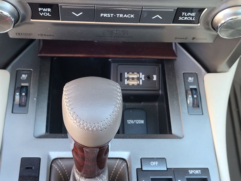 Used 2015 Lexus GX 460 Luxury AWD/4WD image 18