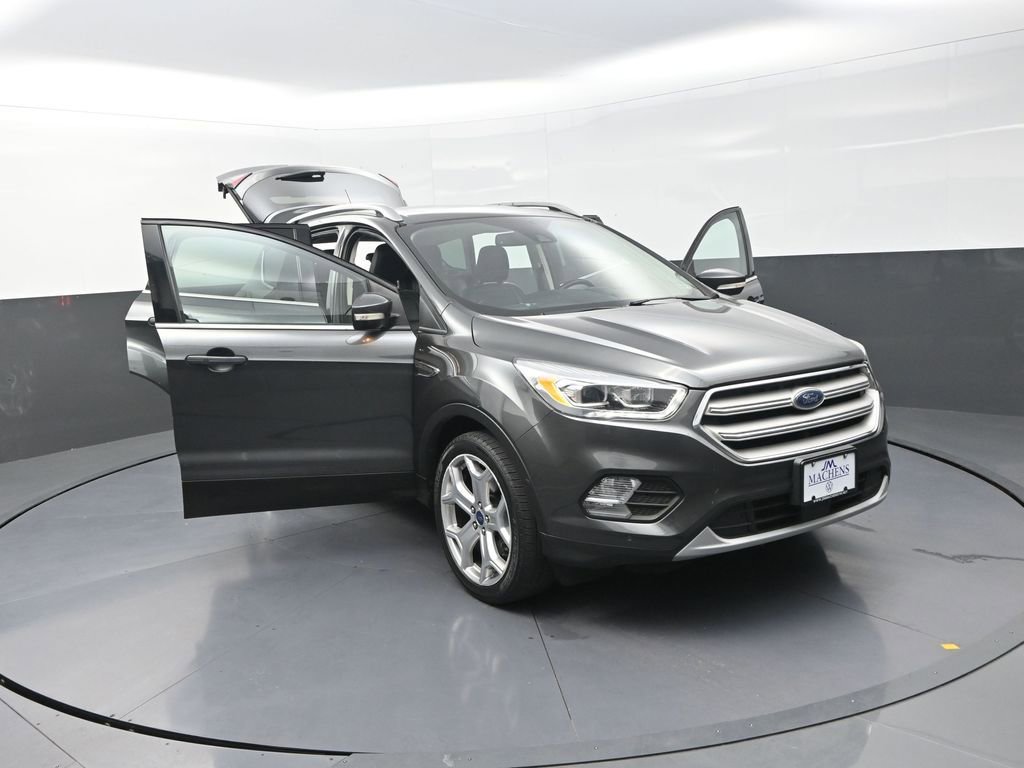 Used 2019 Ford Escape Titanium AWD/4WD image 32