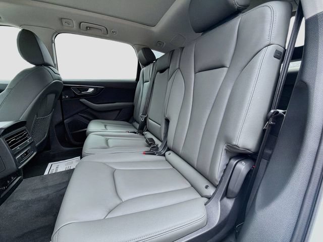 New 2026 Audi Q7 2.0T Premium Plus AWD/4WD image 23