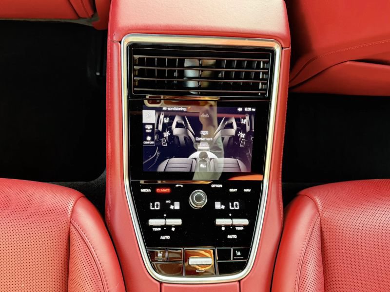 Used 2017 Porsche Panamera Turbo AWD/4WD image 19