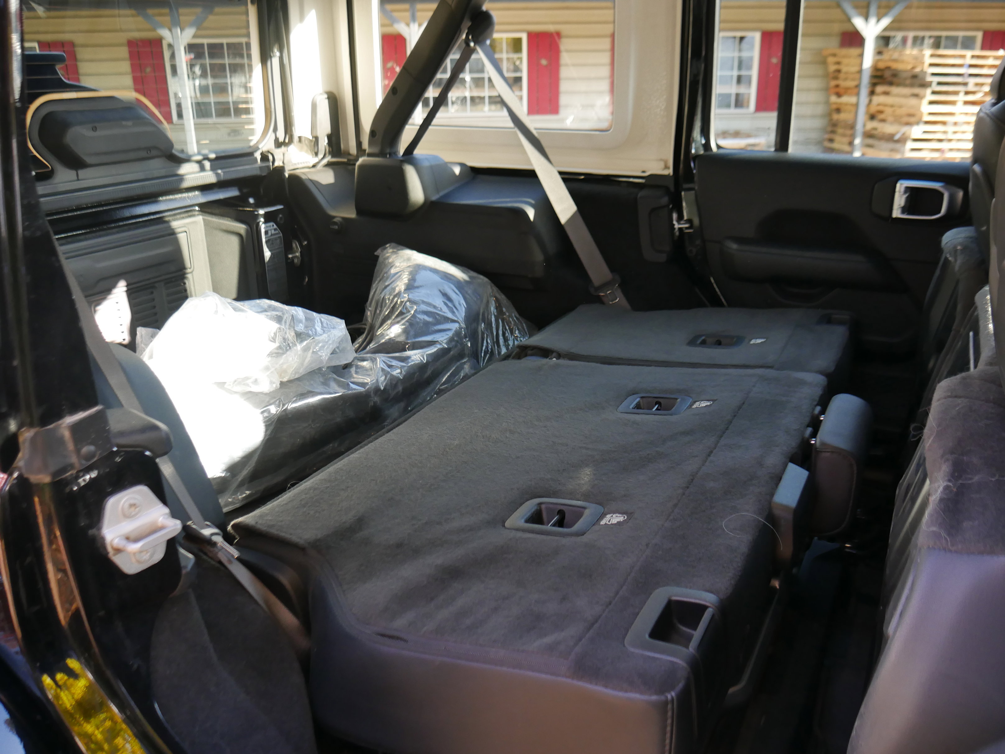 Used 2024 Jeep Wrangler High Altitude image 35