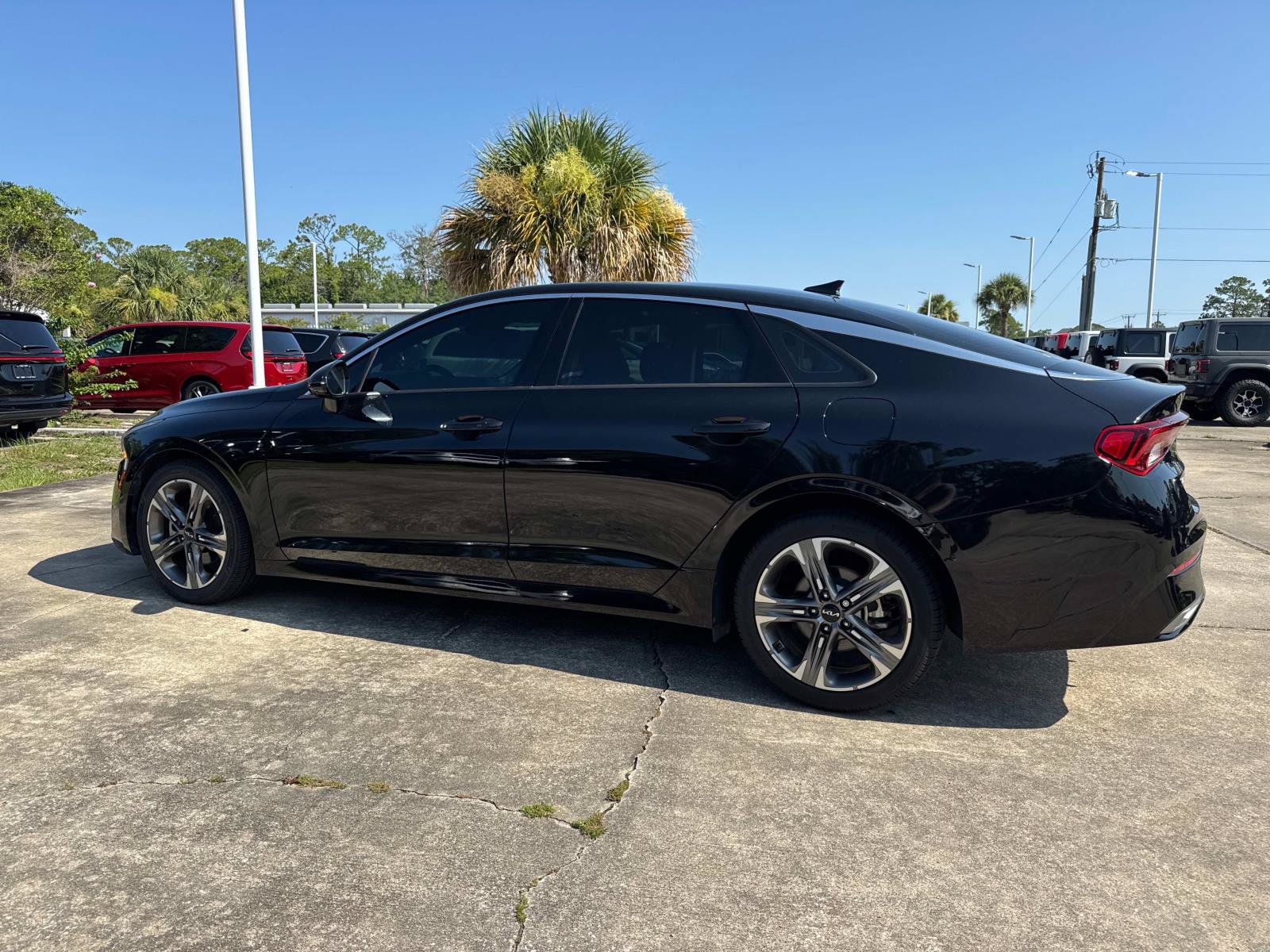 Used 2024 Kia K5 EX w/ EX Premium Package FWD image 5