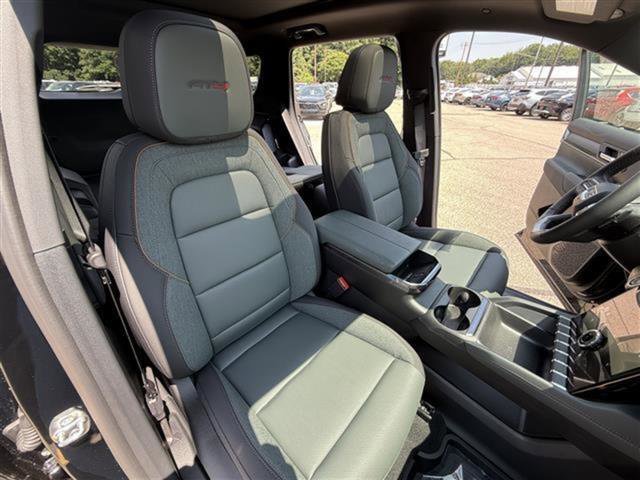 New 2026 GMC Terrain AT4 w/ Convenience Package III image 30