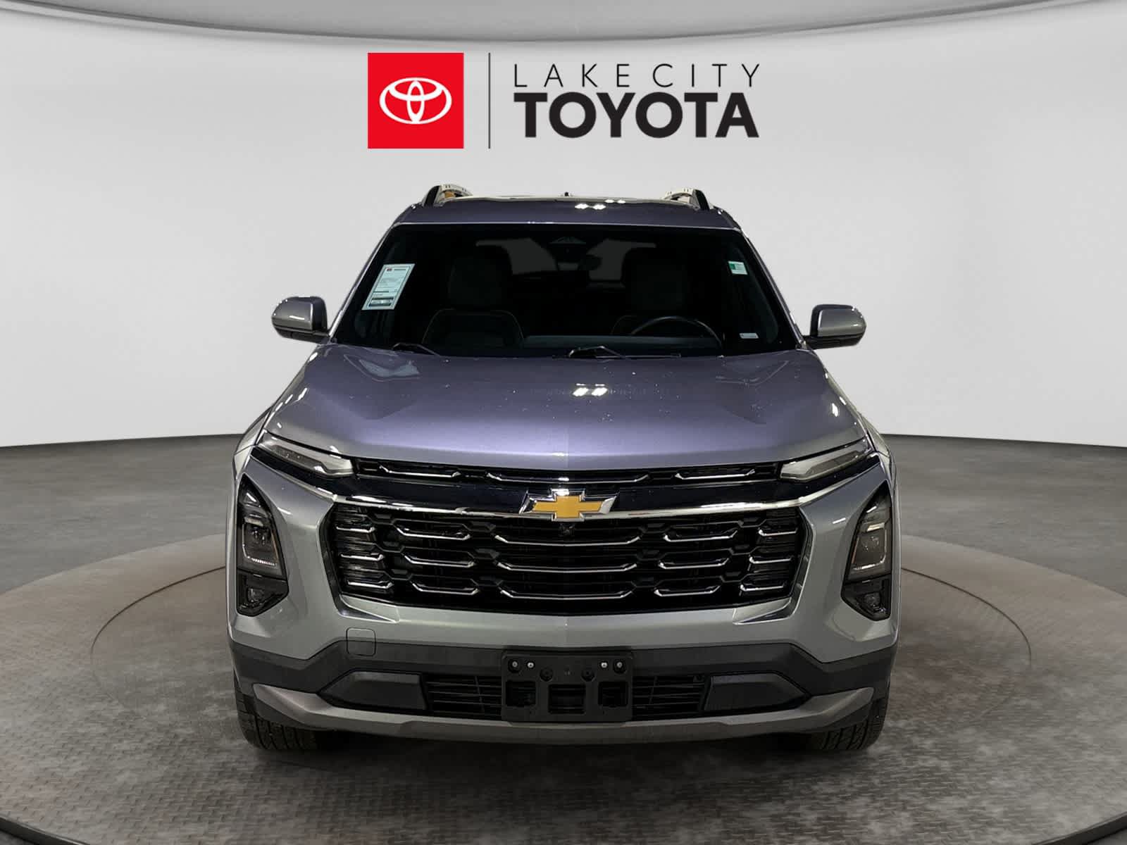Used 2025 Chevrolet Equinox LT w/ Convenience Package II FWD image 14