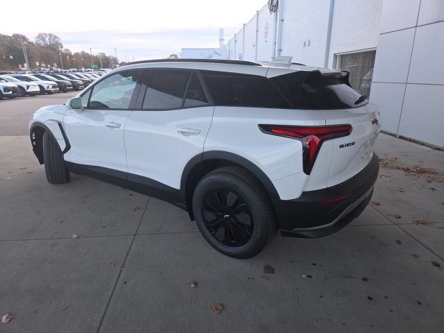 New 2026 Chevrolet Blazer EV LT AWD/4WD image 10
