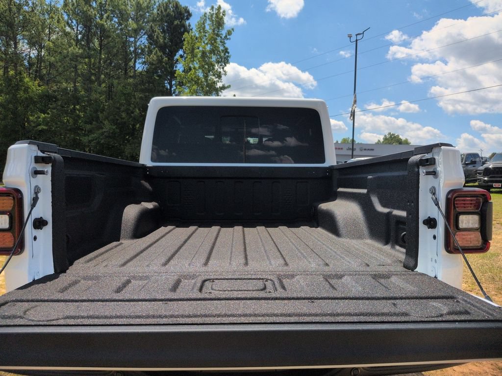 New 2026 Jeep Gladiator Mojave AWD/4WD image 31