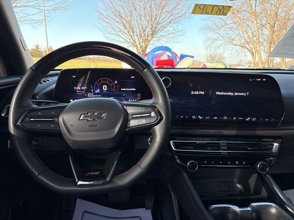 Used 2024 Chevrolet Traverse RS image 26