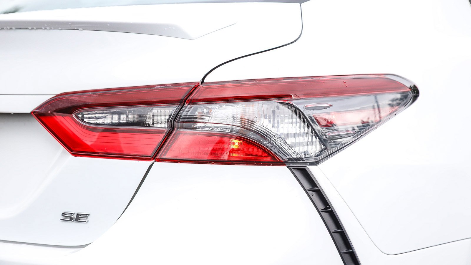 Used 2023 Toyota Camry SE image 8