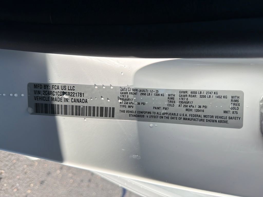 New 2026 Chrysler Voyager LX image 28