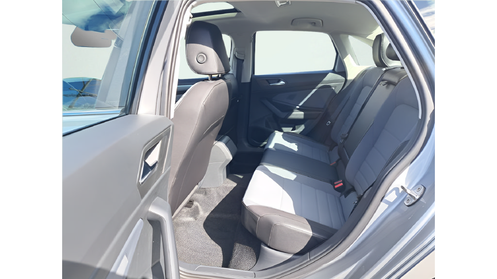 New 2026 Volkswagen Jetta SE FWD image 10