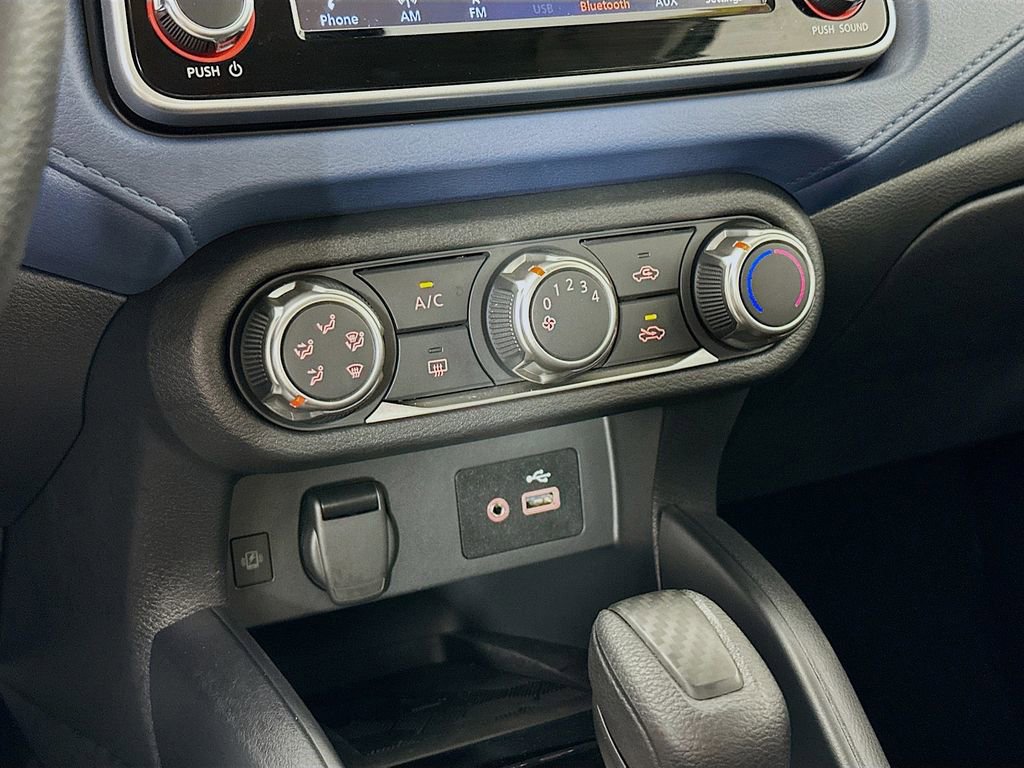 Used 2025 Nissan Versa SV w/ Trunk Package image 20