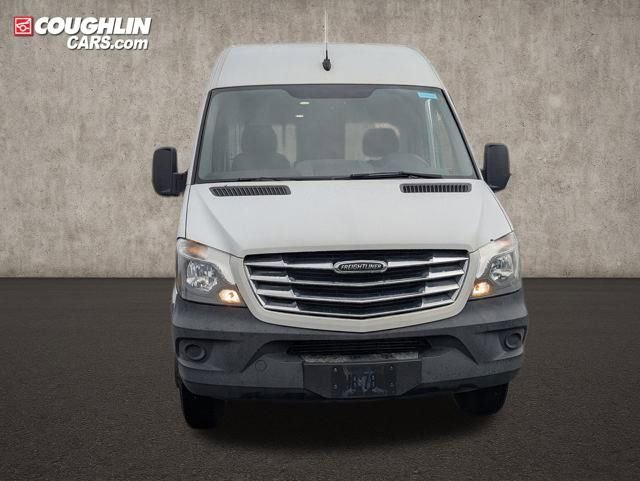 Used 2015 Freightliner Sprinter 3500 image 2