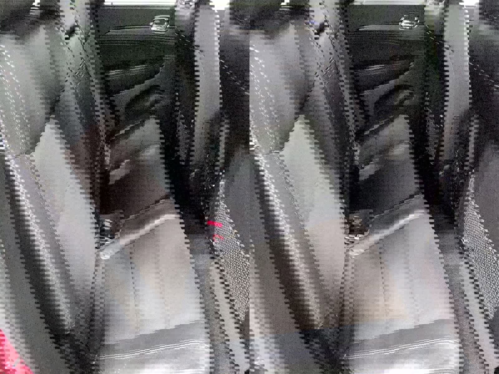 Certified 2021 Jeep Grand Cherokee Laredo X image 21