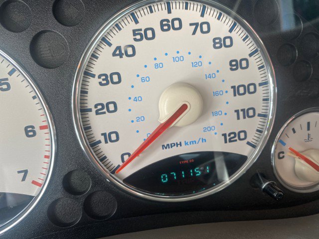 Used 2003 Jeep Liberty Limited image 19