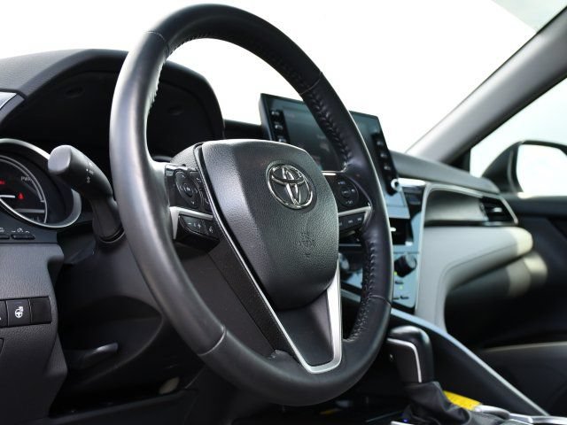 Used 2022 Toyota Camry XLE w/ Protection Package (Q2) (TMS) FWD image 15