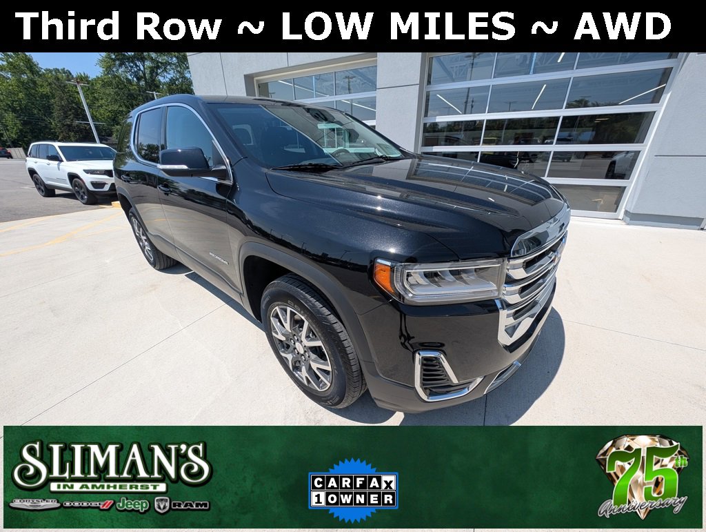 Used 2023 GMC Acadia SLE image 1