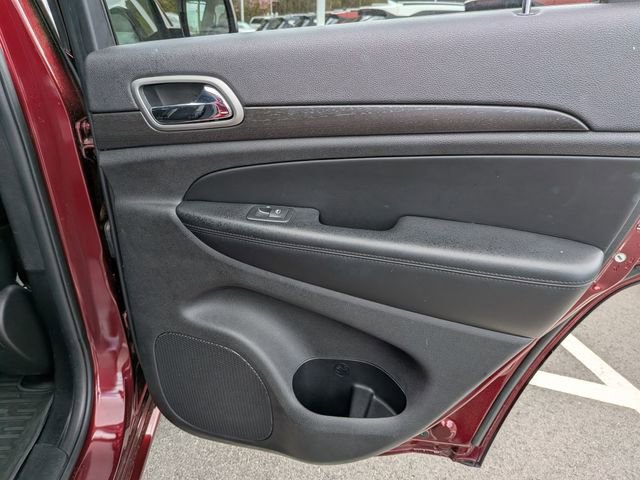 Used 2018 Jeep Grand Cherokee Altitude image 22