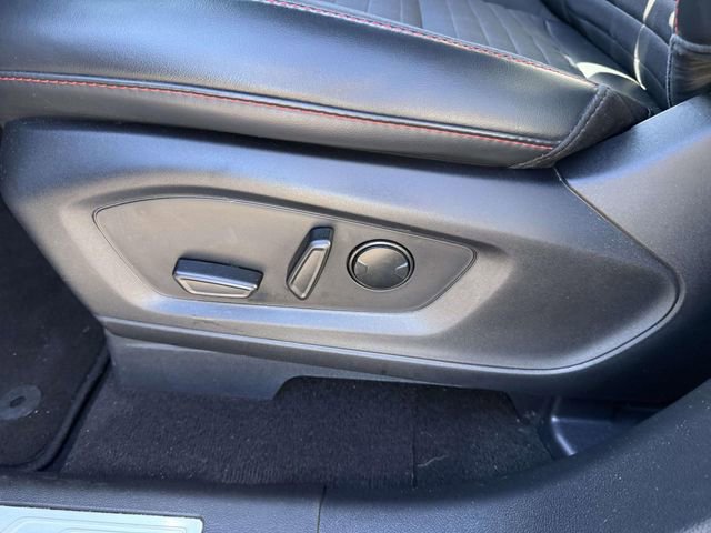 Used 2025 Ford Explorer ST-Line image 27