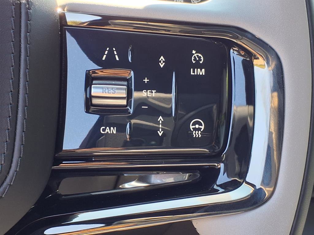 Certified 2026 Land Rover Range Rover Velar S image 15