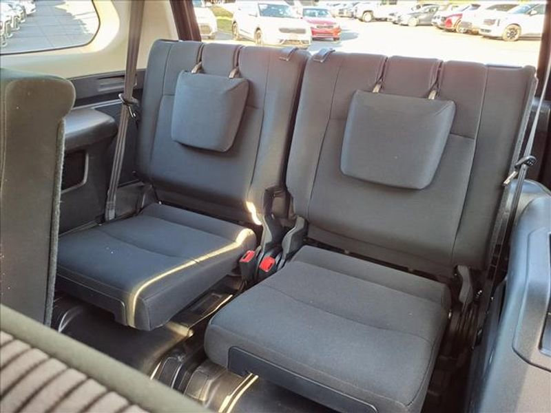 Used 2024 Toyota 4Runner SR5 image 11