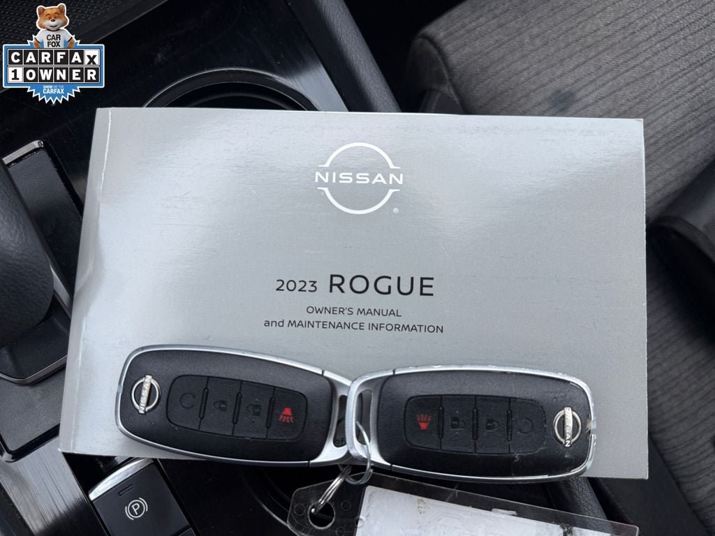 Used 2023 Nissan Rogue SV AWD/4WD image 31