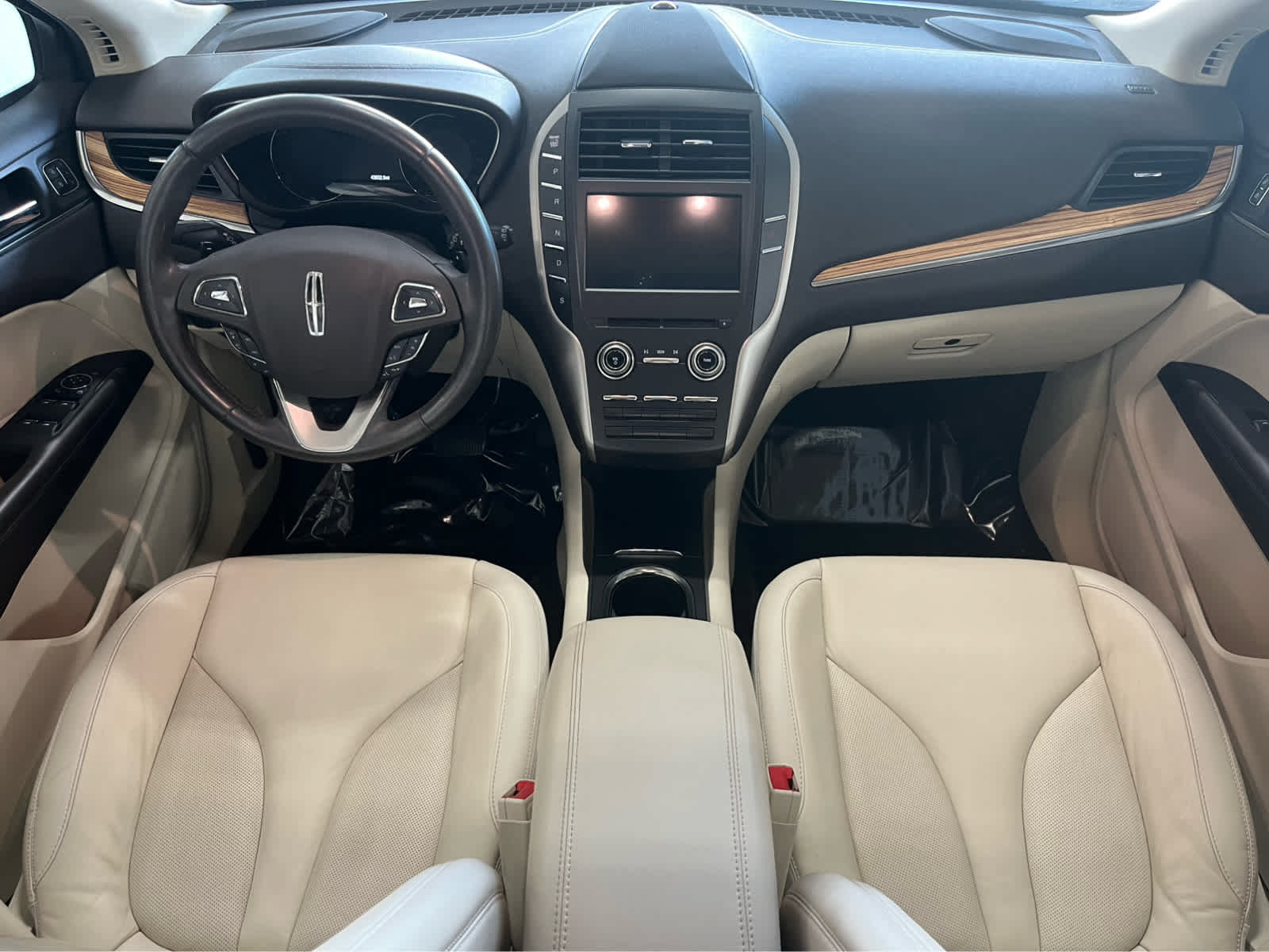 Used 2016 Lincoln MKC Select w/ Select Plus Package AWD/4WD image 8