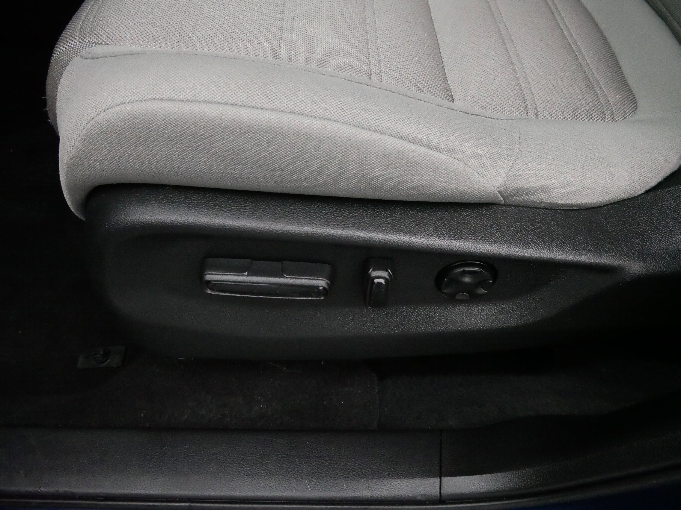 Used 2022 Honda CR-V EX image 20