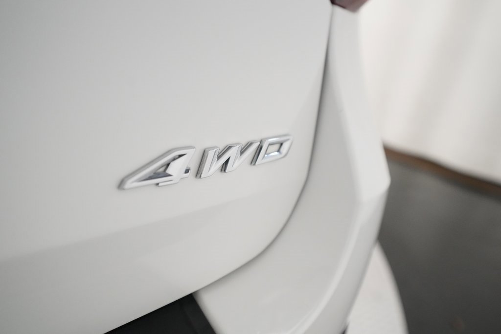 Used 2021 Ford Explorer XLT w/ XLT Sport Appearance Package image 35