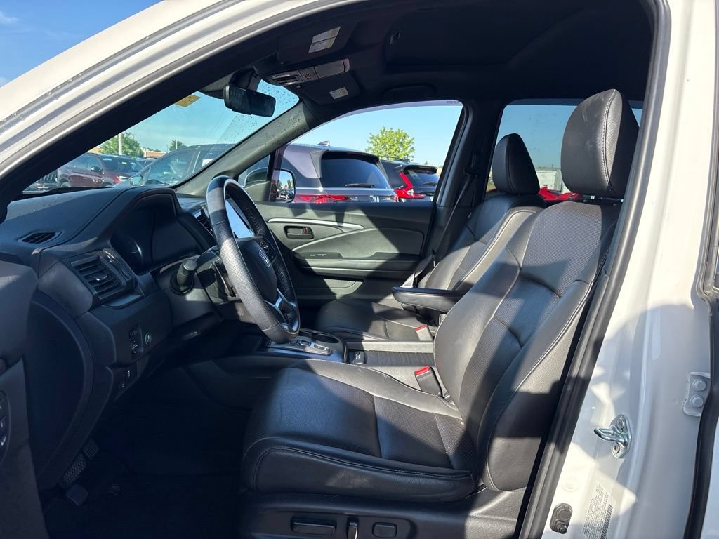 Used 2023 Honda Passport EX-L image 15