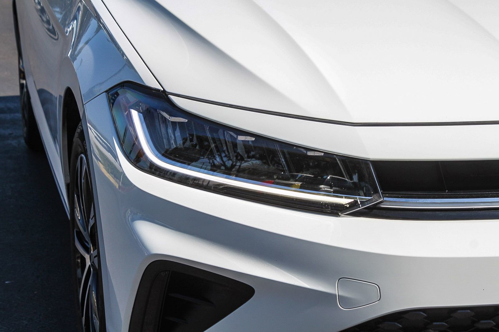 Used 2025 Volkswagen Jetta Sport FWD image 4