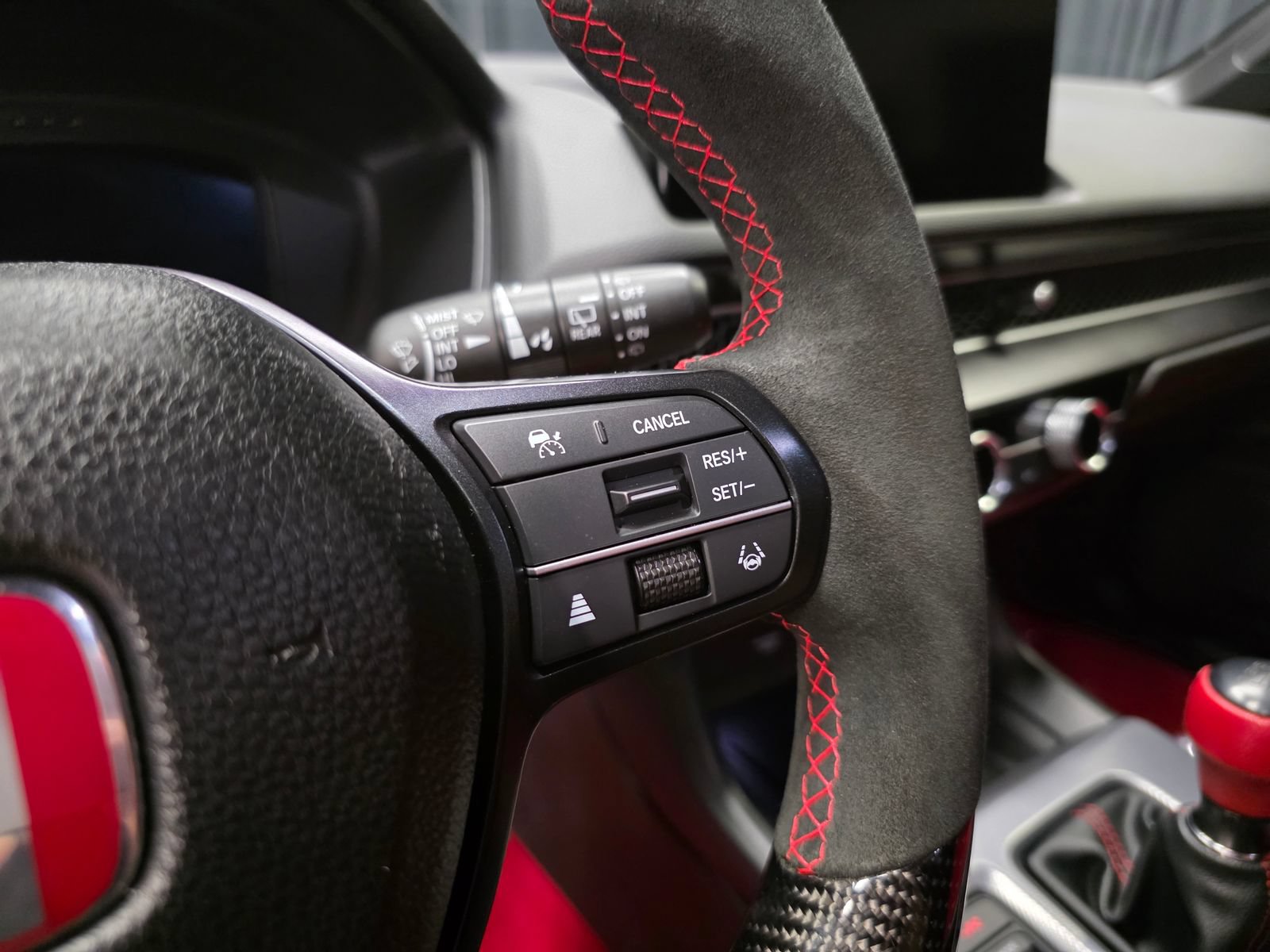 Used 2023 Honda Civic Type R image 39
