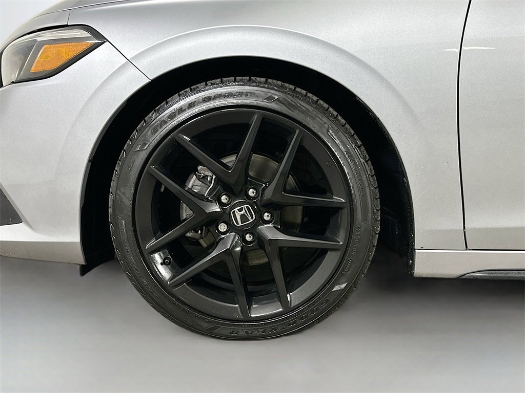 Used 2023 Honda Civic Sport image 8