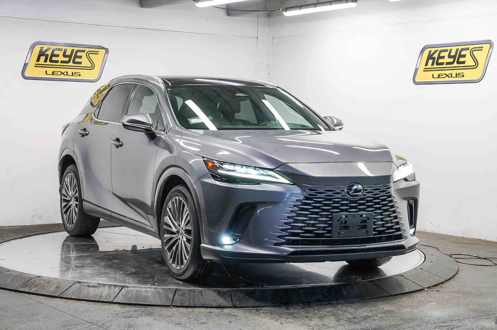 Used 2023 Lexus RX 350 w/ Accessory Package (Z1) AWD/4WD image 5