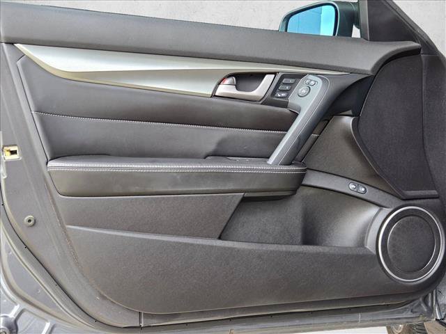 Used 2009 Acura TL SH-AWD image 10