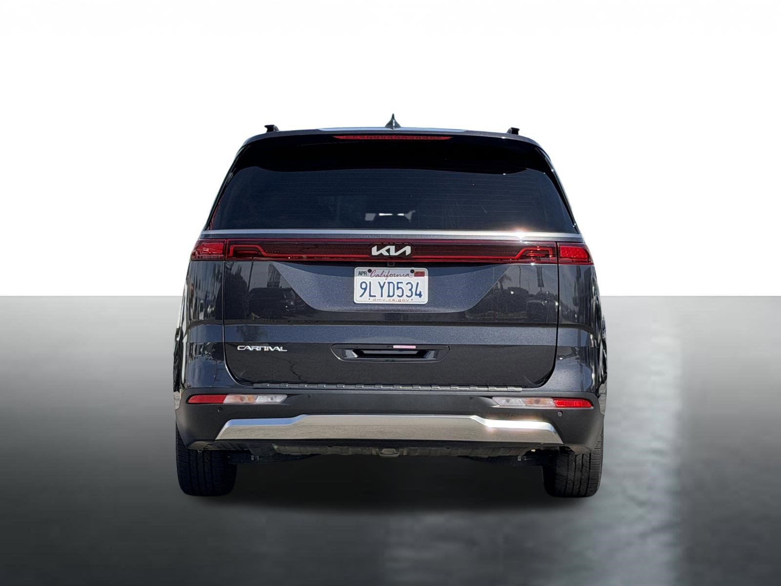 Used 2024 Kia Carnival SX Prestige image 7