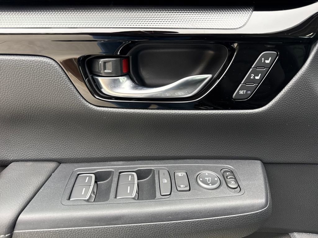 New 2026 Honda CR-V EX-L image 13