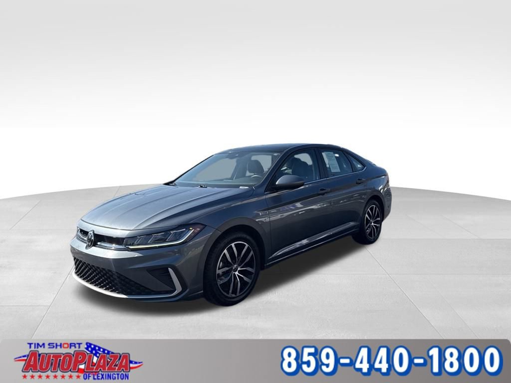 Used 2025 Volkswagen Jetta SE image 1