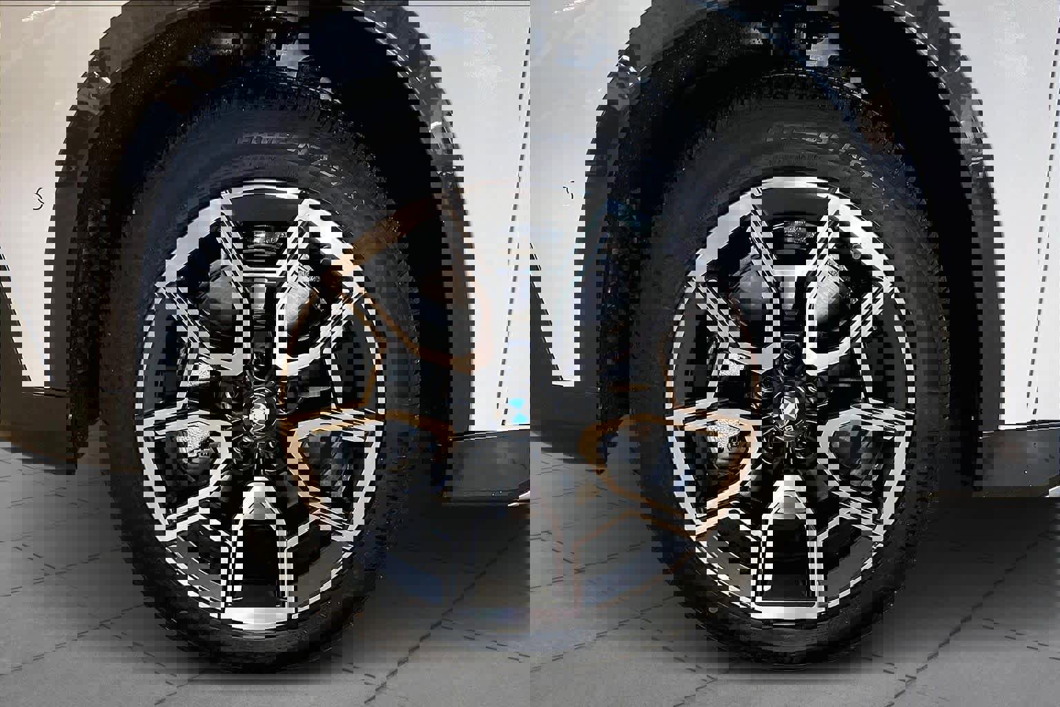 Used 2026 BMW X1 xDrive28i w/ Convenience Package image 11