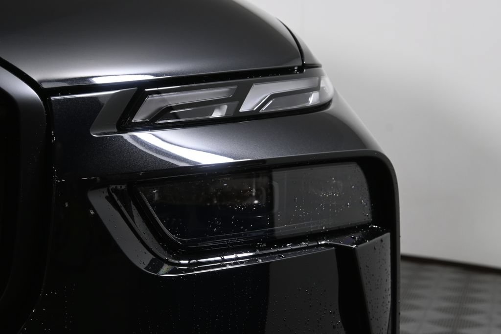 New 2027 BMW X7 M60i AWD/4WD image 11